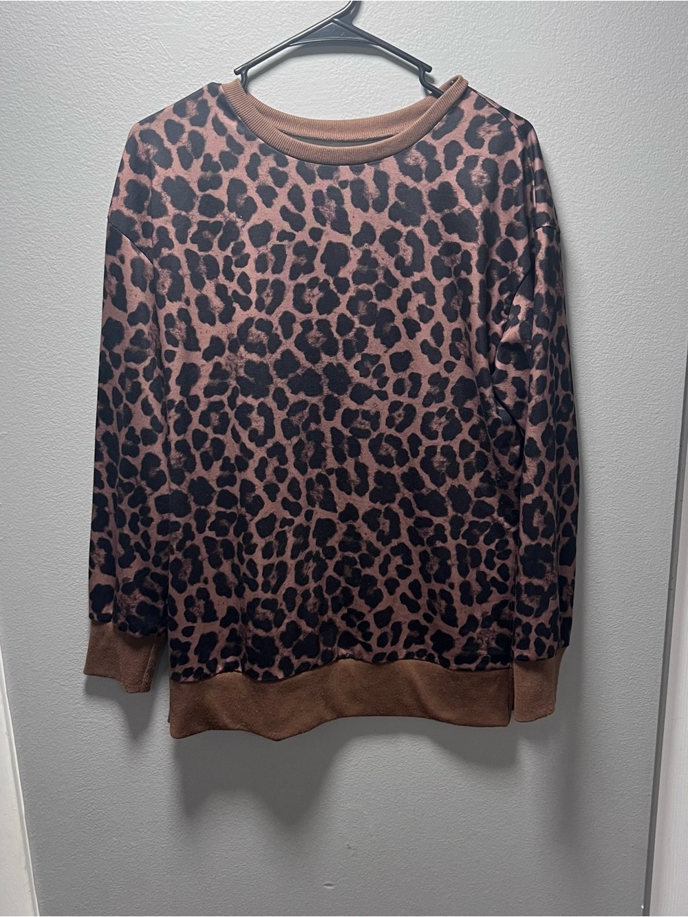 SHEIN Brown & Black Leopard Print Crewneck Sweater Size S Slits on Side